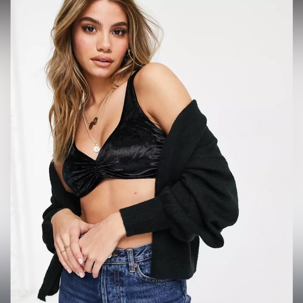 NWT Free People Rhiannon soft velvety bralette black